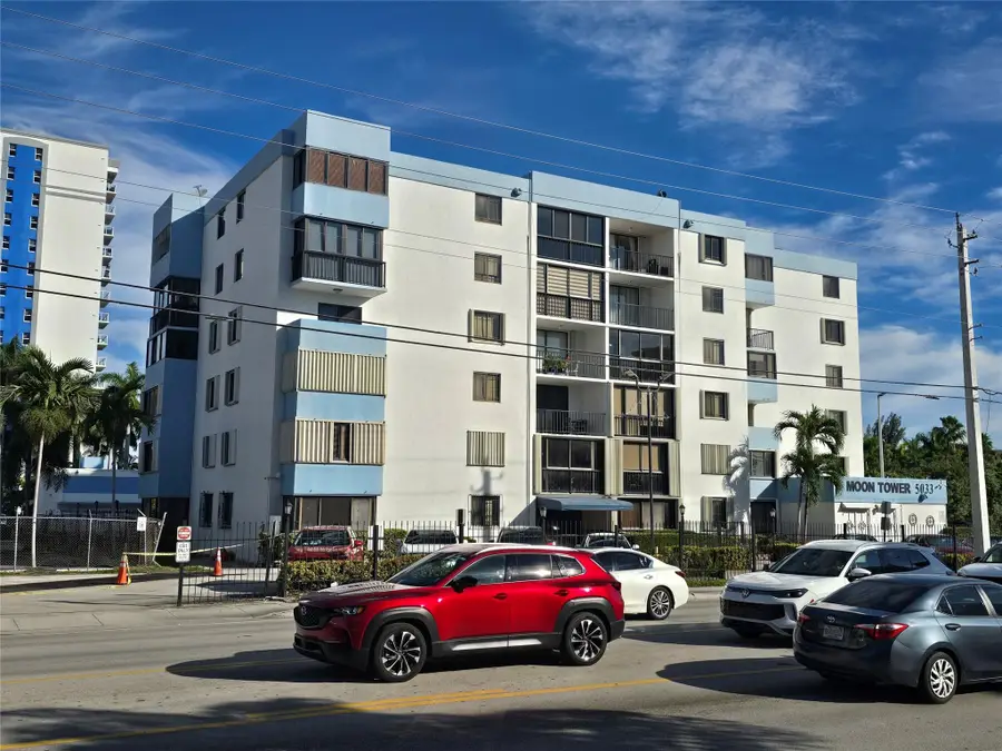 5033 NW 7th St #508, Miami, FL 33126 - Image #2