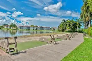 9511 N Hollybrook Lake Drive #207, Pembroke Pines, FL 33025 - Image #3