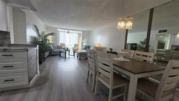 2831 Somerset Dr #105, Lauderdale Lakes, FL 33311