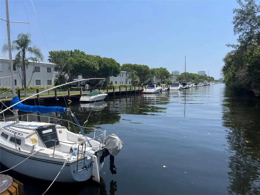 6273 Bay Club Dr. #2, Fort Lauderdale, FL 33308 - Image #3