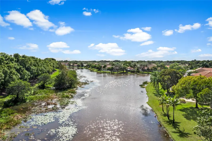 1156 Cedar Falls Dr, Weston, FL 33327 - Image #2