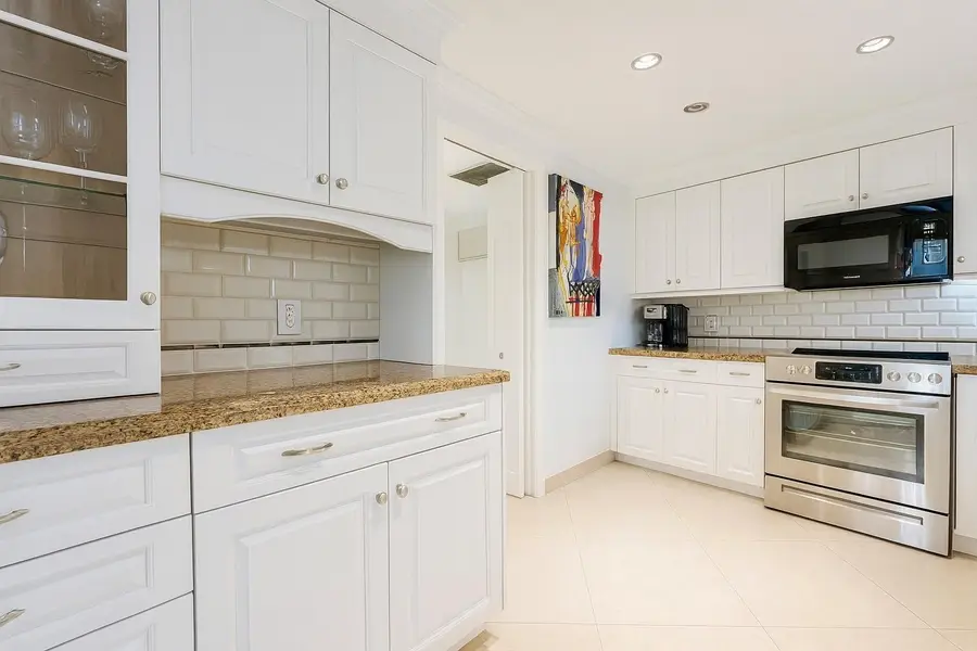 3460 S Ocean Boulevard #608, Palm Beach, FL 33480 - Image #2