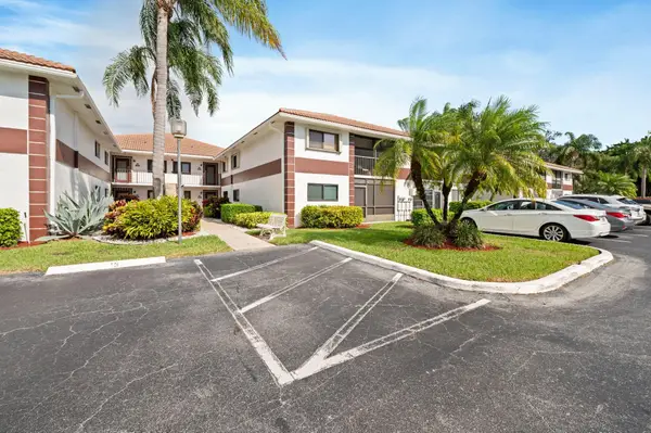 15451 Pembridge Dr #206, Delray Beach, FL 33484