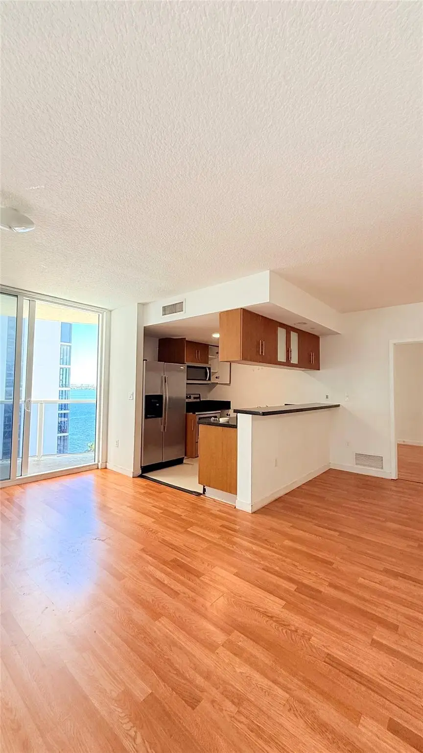 601 NE 23rd St #902, Miami, FL 33137 - Image #1