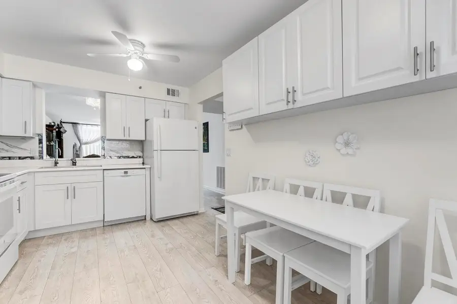 14575 Bonaire Blvd #202, Delray Beach, FL 33446 - Image #3