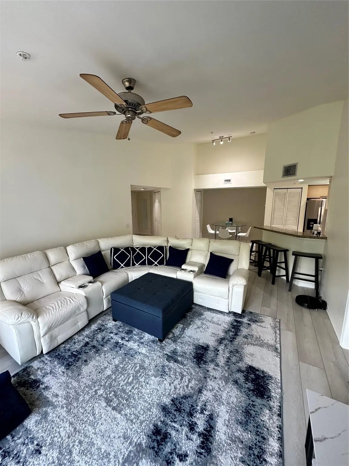 2131 SE 10th Ave #1120, Fort Lauderdale, FL 33316 - Image #1