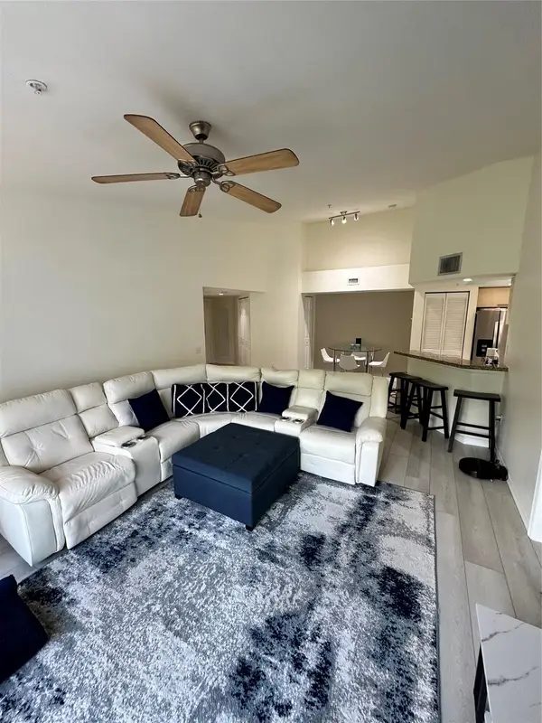 2131 SE 10th Ave #1120, Fort Lauderdale, FL 33316