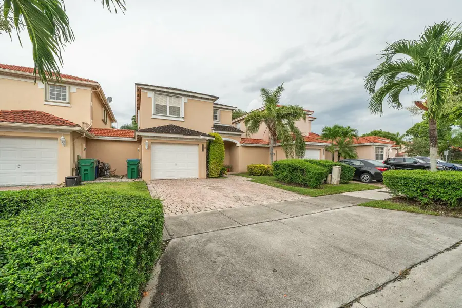 2444 SW 152nd Path #2444, Miami, FL 33185 - Image #2