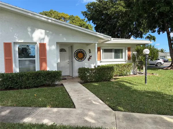 8701 NW 11th St #8701, Plantation, FL 33322