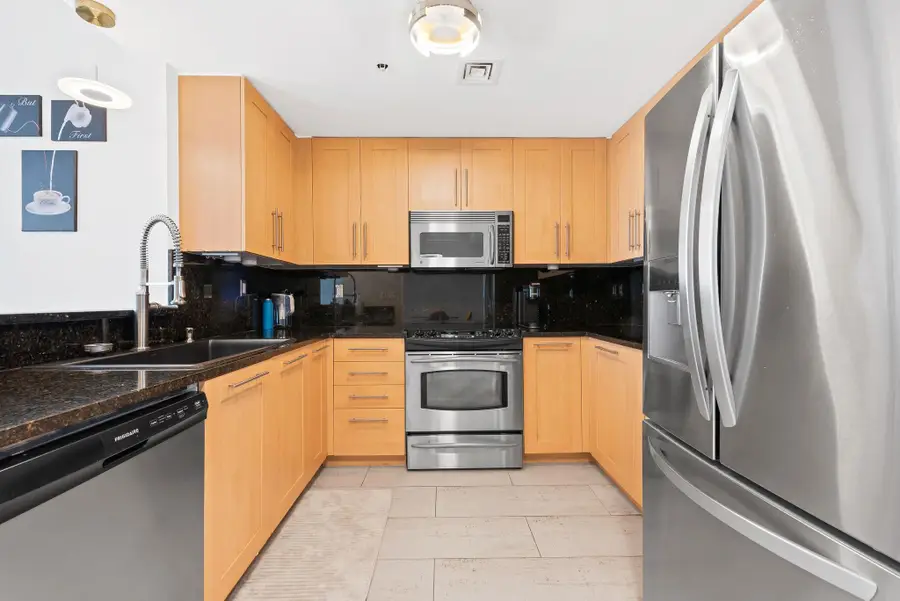 511 SE 5th Ave #1709, Fort Lauderdale, FL 33301 - Image #2