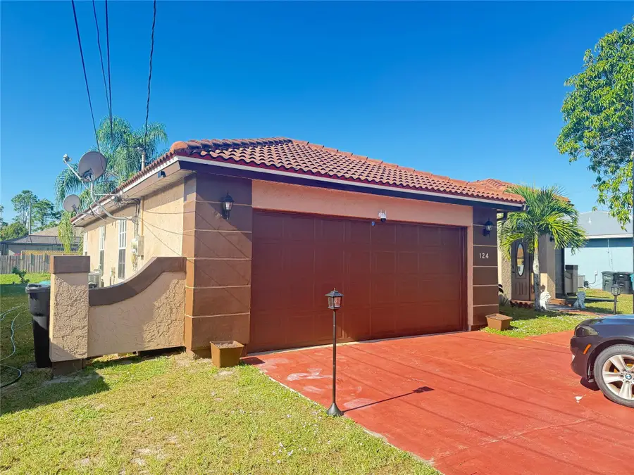 124 SW Klee Cir, Port Saint Lucie, FL 34953 - Image #2