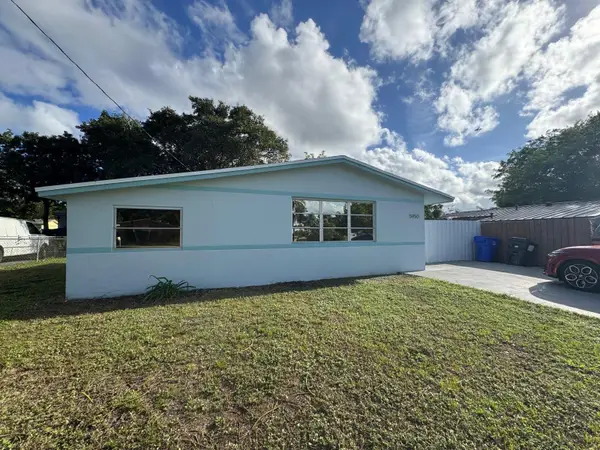 5950 NW 42nd Ave, Lauderdale Lakes, FL 33319