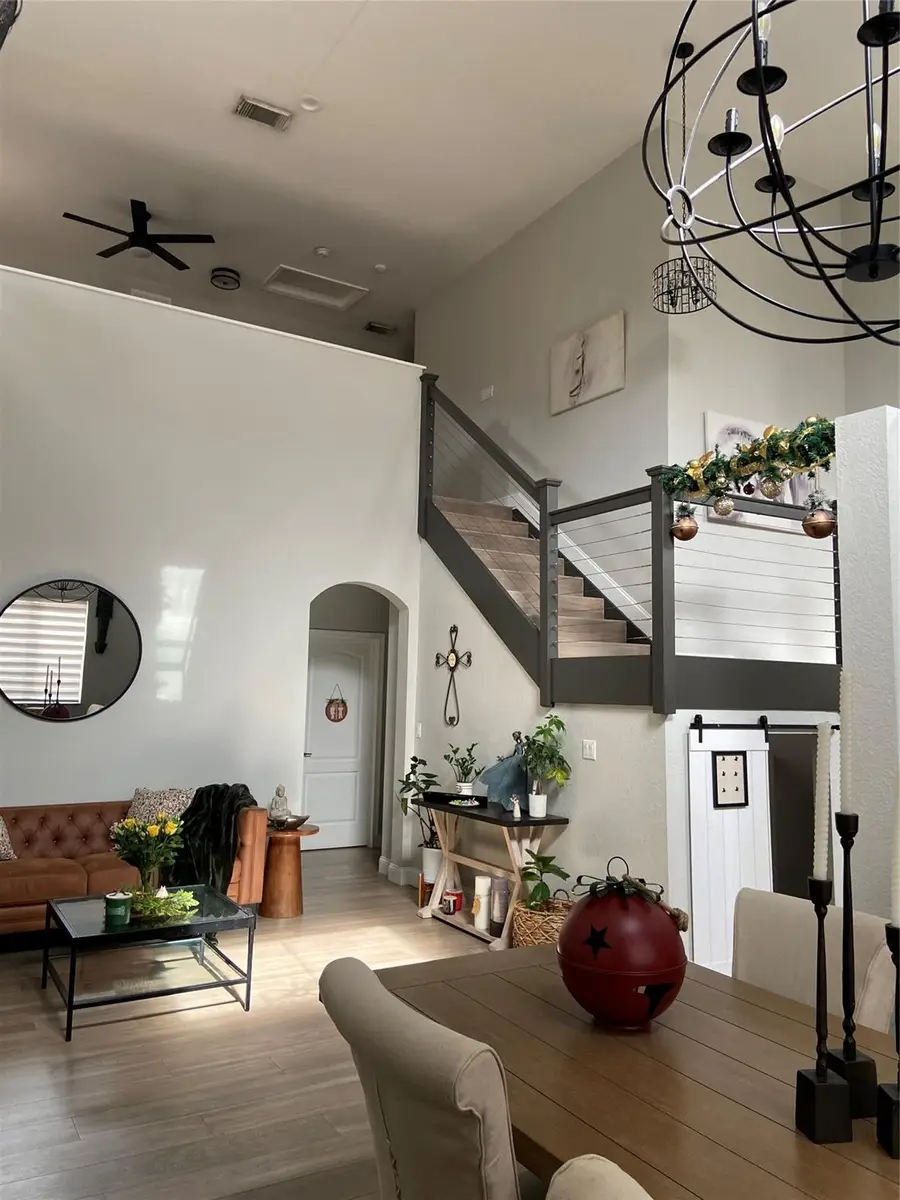 20439 NW 9th Ct, Miami, FL 33169 - Image #2