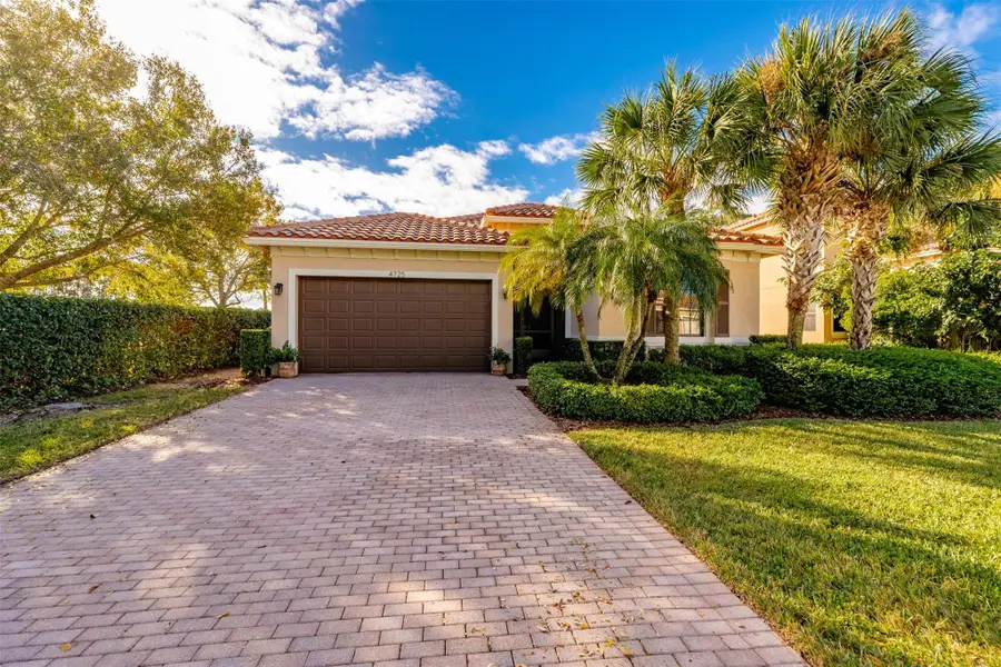 4725 55th St, Vero Beach, FL 32967 - Image #2