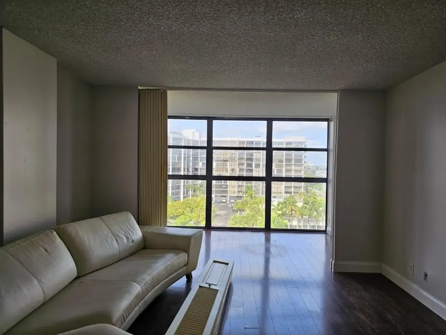 400 Leslie Drive #717, Hallandale Beach, FL 33009 - Image #3