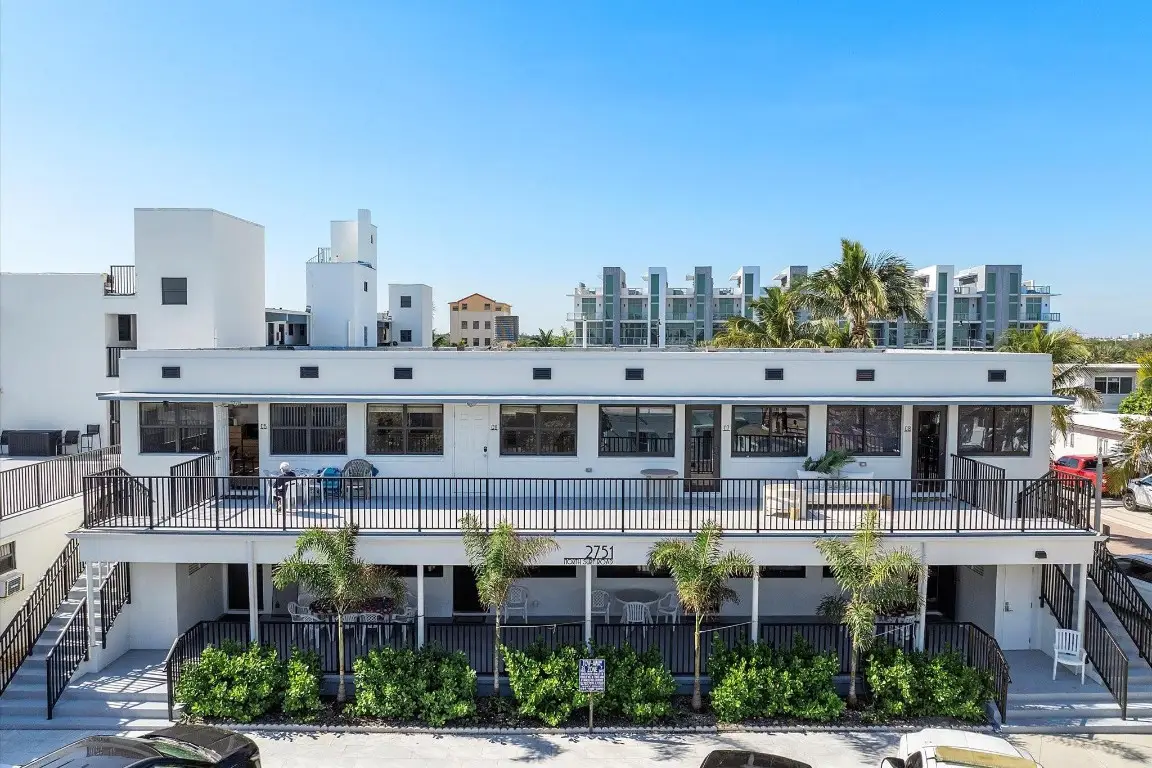 2751 N Surf Road #C6, Hollywood, FL 33019 - Image #1