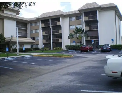 721 N Pine Island Rd #1, Plantation, FL 33324 - Image #1