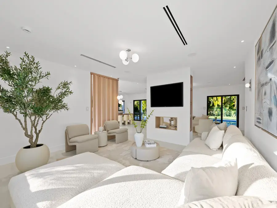 7125 SW 119th St, Pinecrest, FL 33156 - Image #2