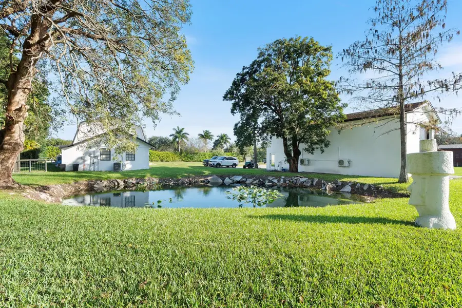 5702 SW 136 Avenue, Southwest Ranches, FL 33330 - #3