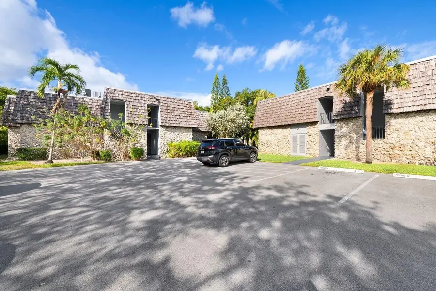 3101 Oakland Shores Drive #H108, Fort Lauderdale, FL 33309 - #2