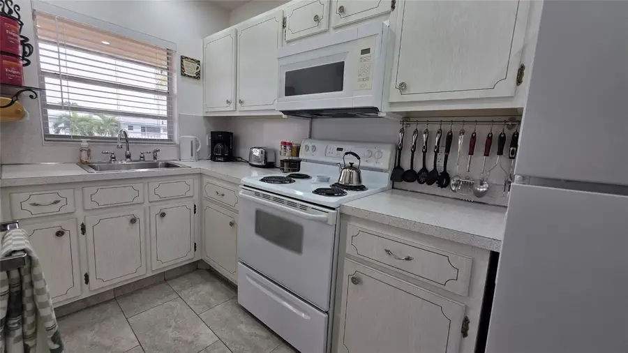 5300 Washington Street #L338, Hollywood, FL 33021 - #3