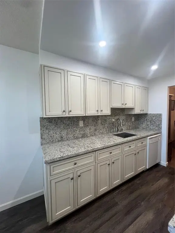 2998 NW 48th Terrace #434, Lauderdale Lakes, FL 33313 - Image #2