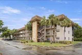 6095 N Sabal Palm Boulevard #210, Tamarac, FL 33319 - #2