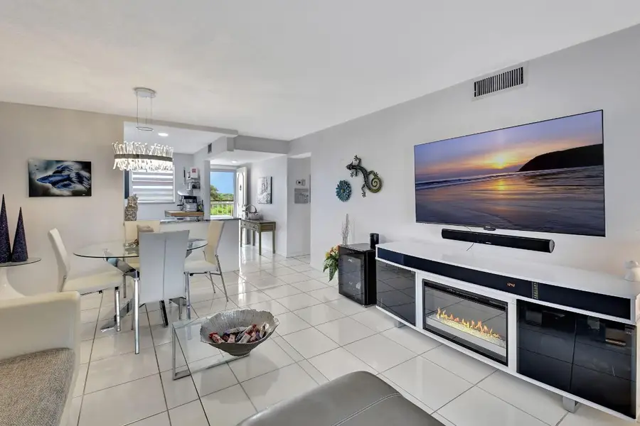 2615 NE 3rd Court #411, Boynton Beach, FL 33435 - #2