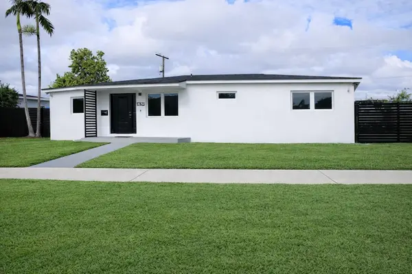 7825 SW 35th Ter, Miami, FL 33155