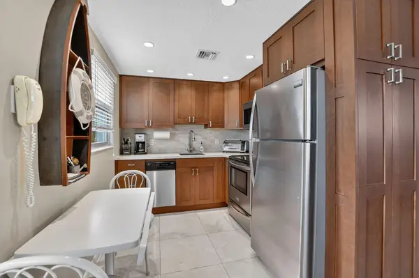 3020 Islewood D #3020, Deerfield Beach, FL 33442