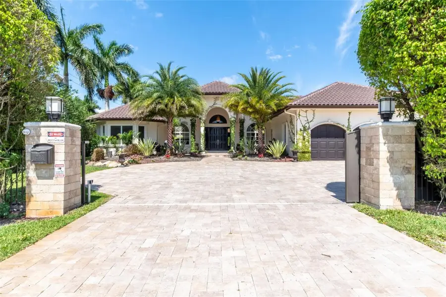 1203 NW 121st Avenue, Plantation, FL 33323 - Image #3