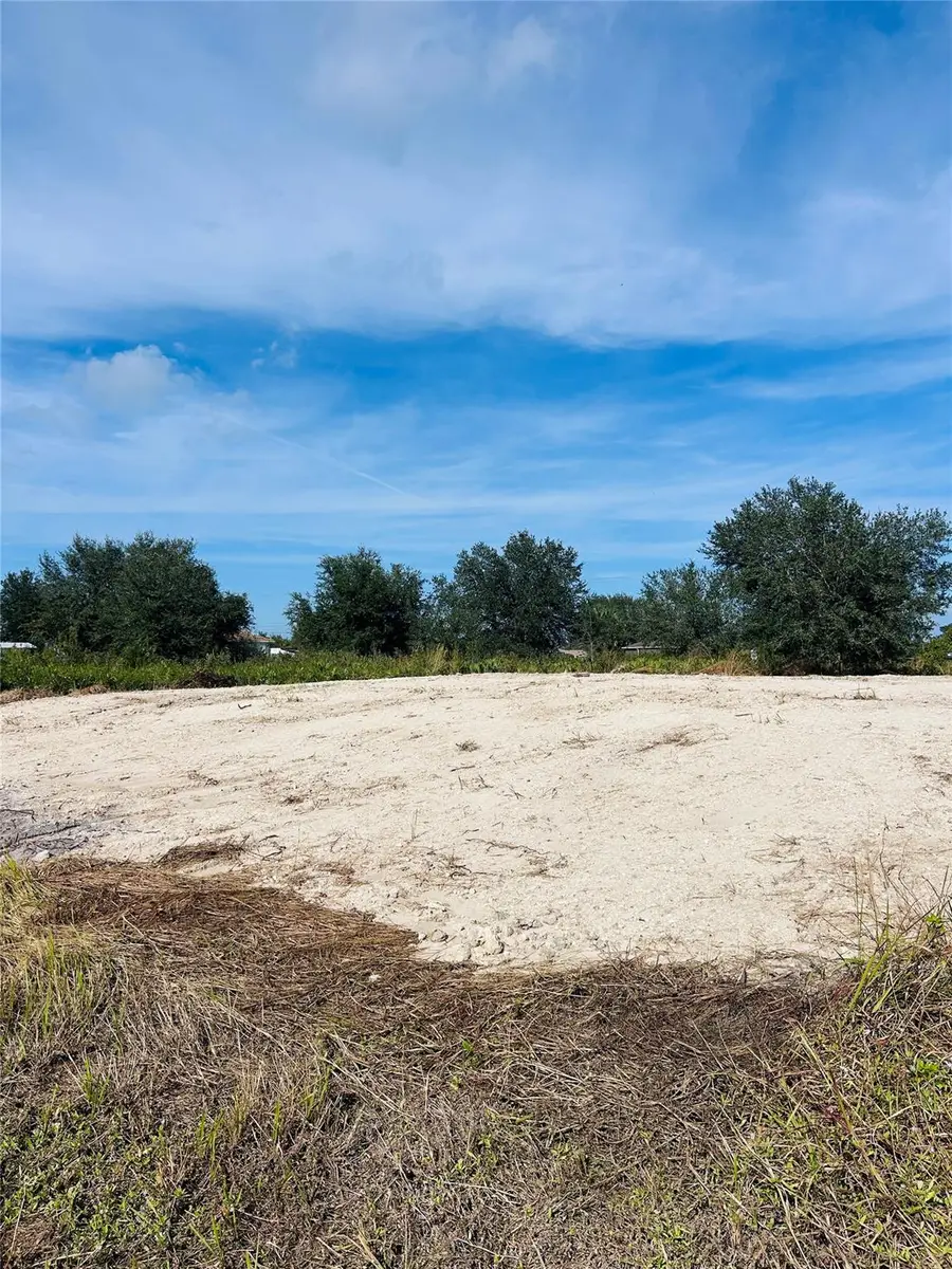 2610 58th St, Lehigh Acres, FL 33971 - Image #3