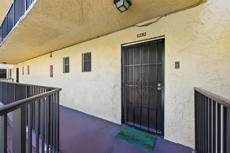 6755 W Broward Blvd #304, Plantation, FL 33317 - Image #3
