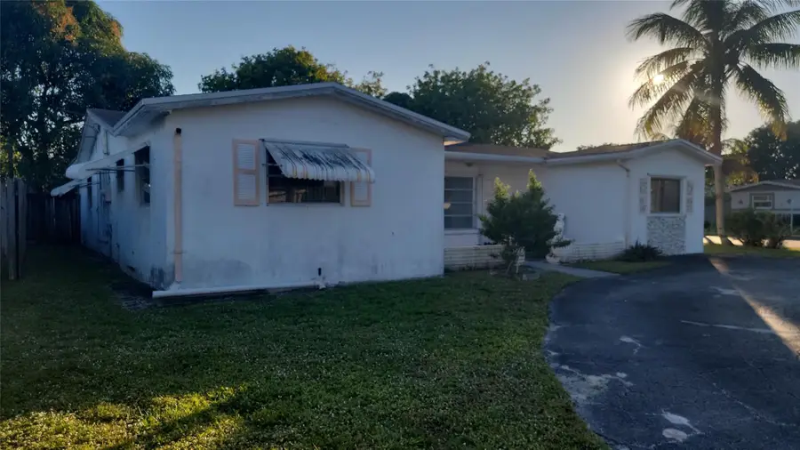 3390 NW 42nd St, Lauderdale Lakes, FL 33309 - Image #3