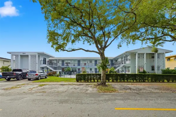 3510 Harrison Street #10, Hollywood, FL 33021