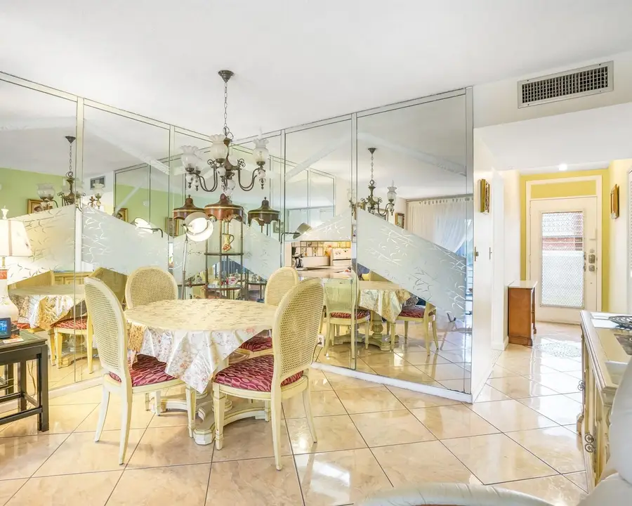 2951 NW 46th Ave #301, Lauderdale Lakes, FL 33313 - Image #3