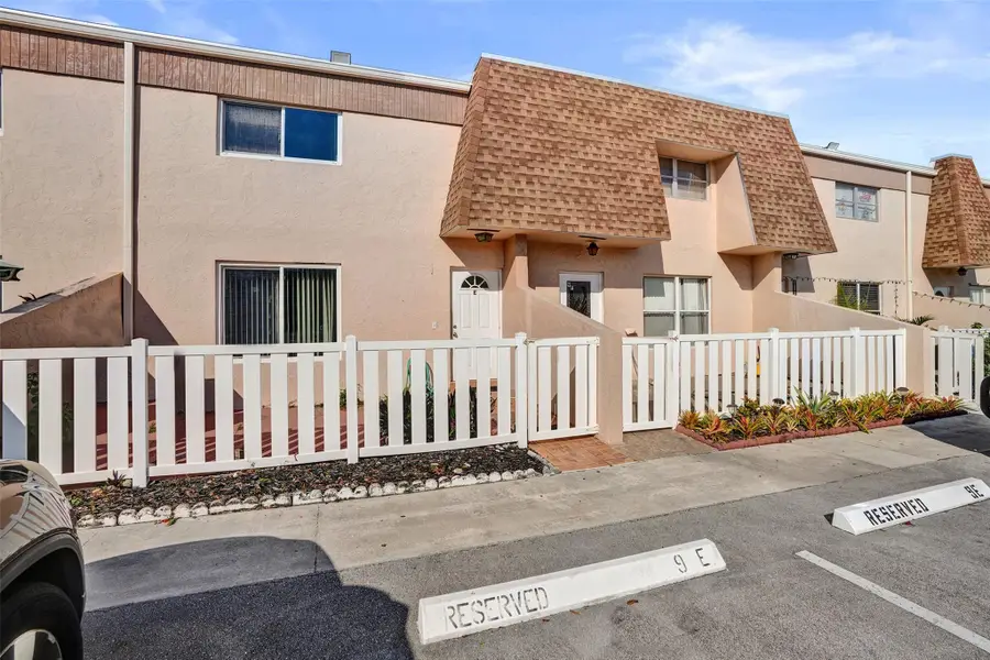 8081 NW 11th St #E, Margate, FL 33063 - Image #2