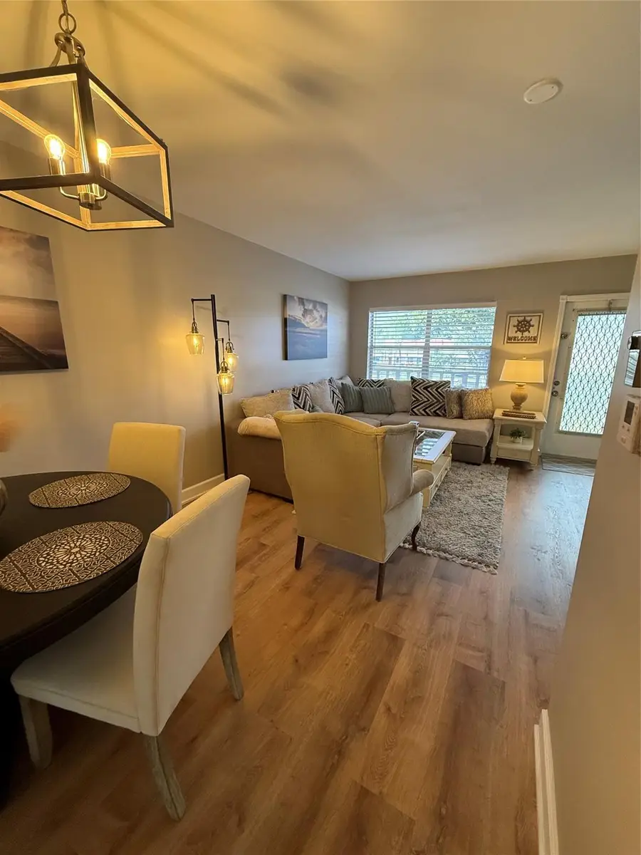 22 Abbey Ln #205, Delray Beach, FL 33446 - Image #2