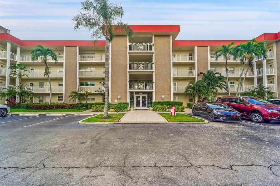 3050 NE 48th Ct #206, Lighthouse Point, FL 33064 - Image #2