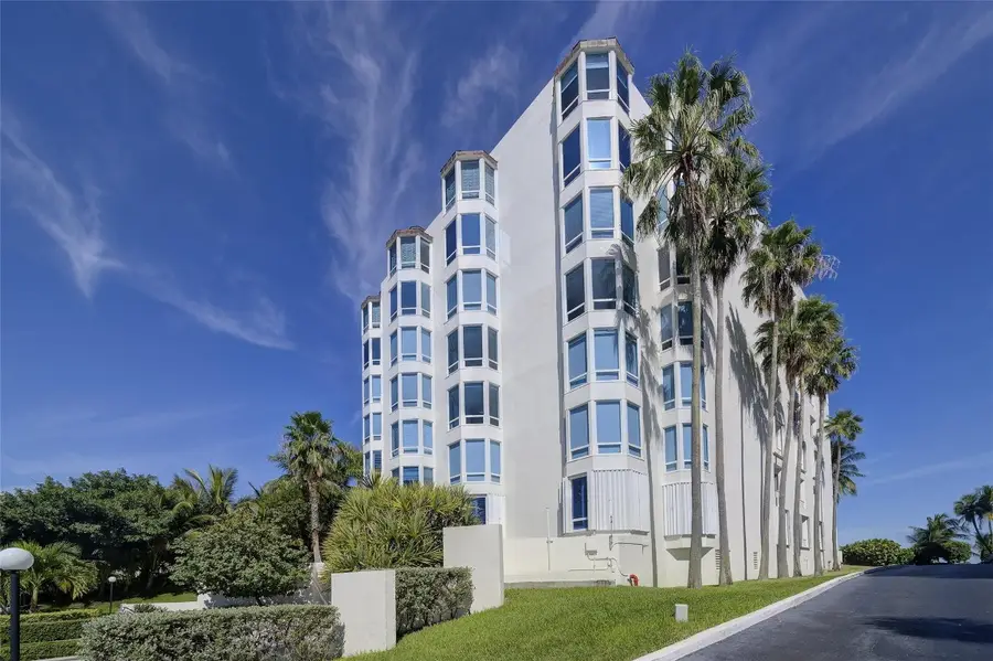 1073 Hillsboro Mile #1-S, Hillsboro Beach, FL 33062 - Image #2