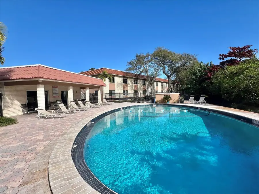 124 NE 19th Court #106B, Wilton Manors, FL 33305 - Image #3