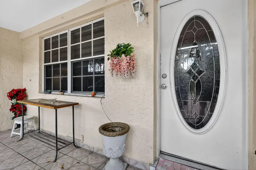 641 NE 140th St, North Miami, FL 33161 - Image #3