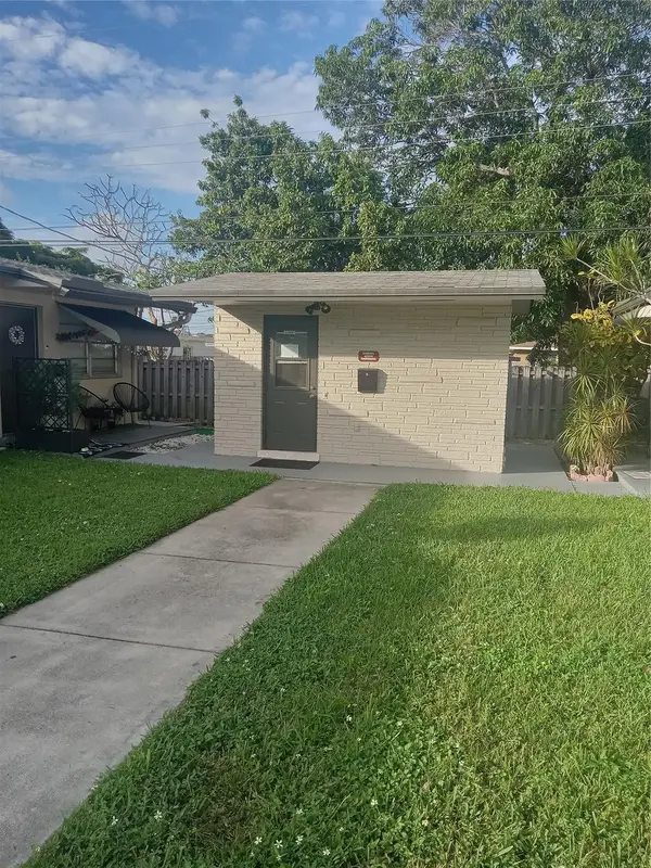 2901 Jackson Street #9, Hollywood, FL 33020