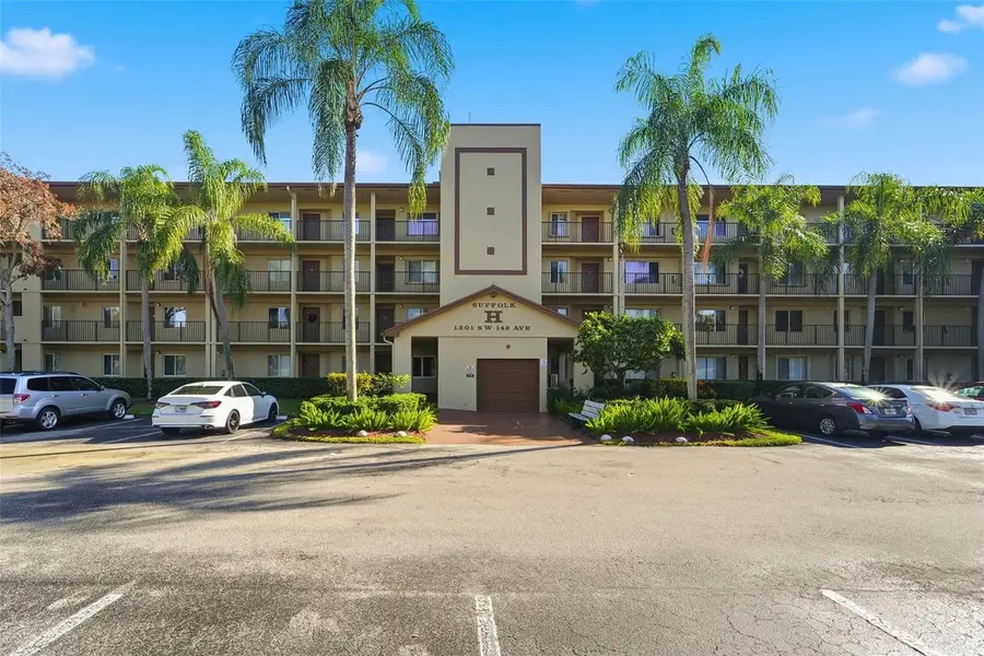 1301 SW 142nd Avenue #308H, Pembroke Pines, FL 33027 - Image #2