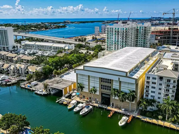 1801 SE 17th St, Fort Lauderdale, FL 33316