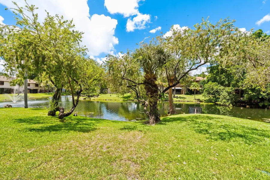 4902 NW 82nd Ave #2001, Fort Lauderdale, FL 33351 - Image #2