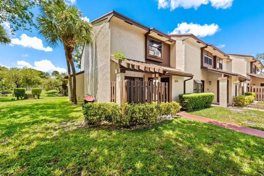 4902 NW 82nd Ave #2001, Fort Lauderdale, FL 33351 - Image #3