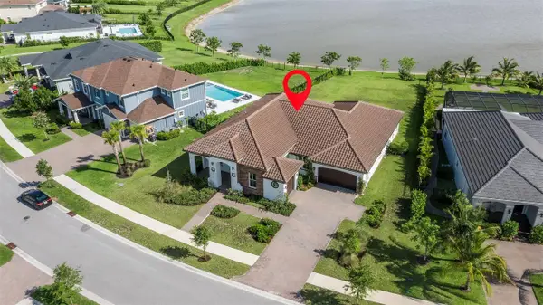 935 Hookline Circle, Loxahatchee, FL 33470