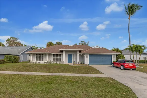 14429 Horseshoe Trace, Wellington, FL 33414