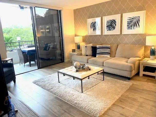 500 Three Islands Blvd #L15, Hallandale Beach, FL 33009 - Image #3